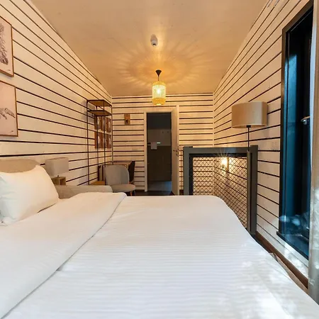 Tranquil Retreat, Tatil Evi