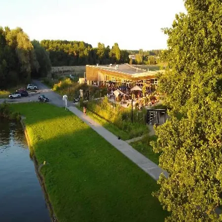 Tranquil Retreat, Holiday home Antoing